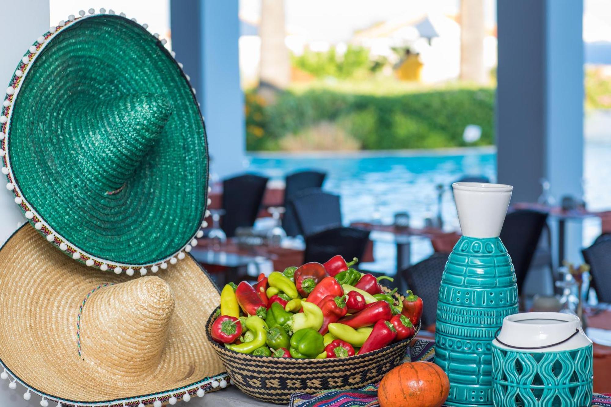 Lindos Breeze Beach Hotel Kiotari Ngoại thất bức ảnh