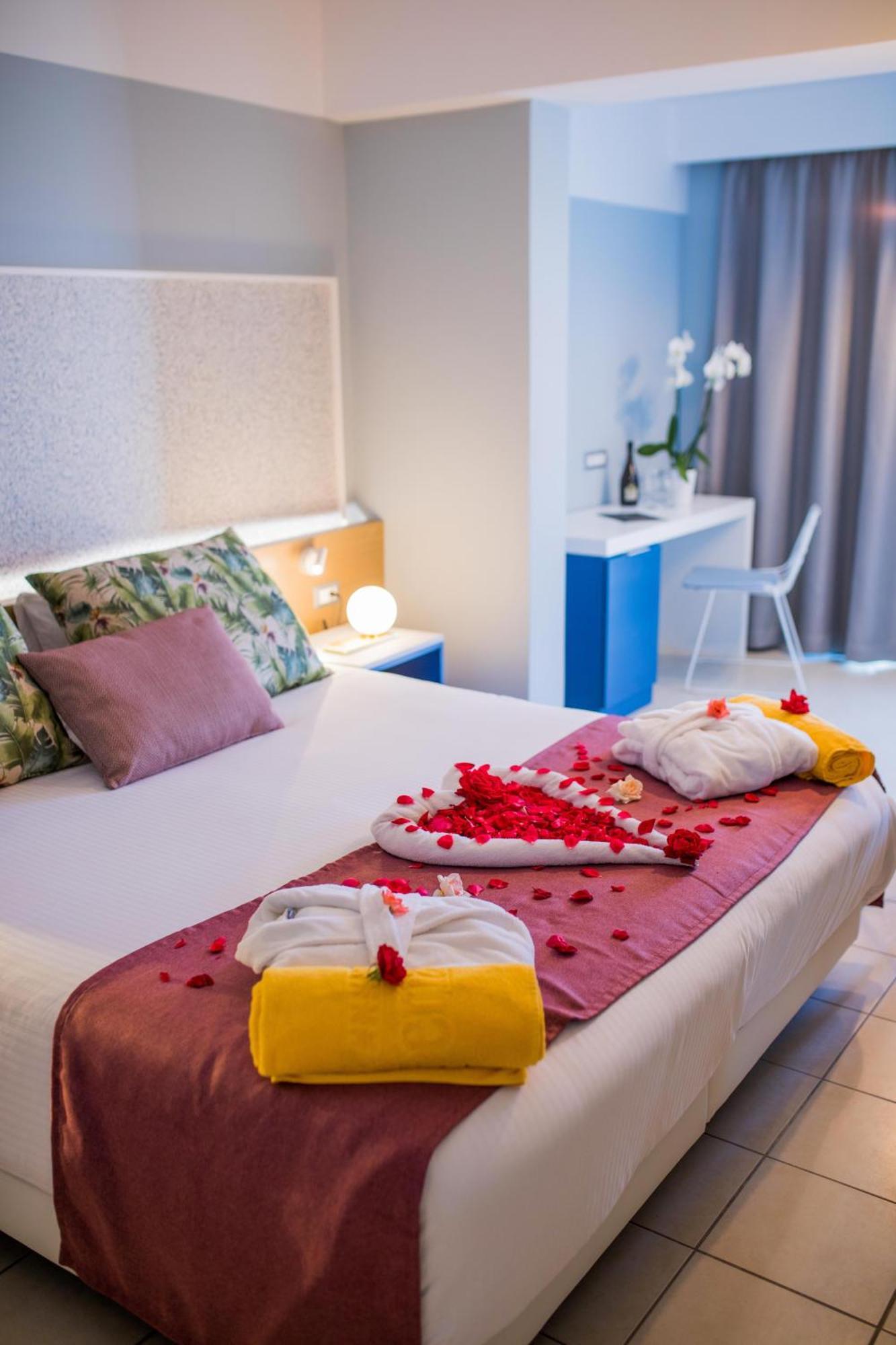 Lindos Breeze Beach Hotel Kiotari Ngoại thất bức ảnh