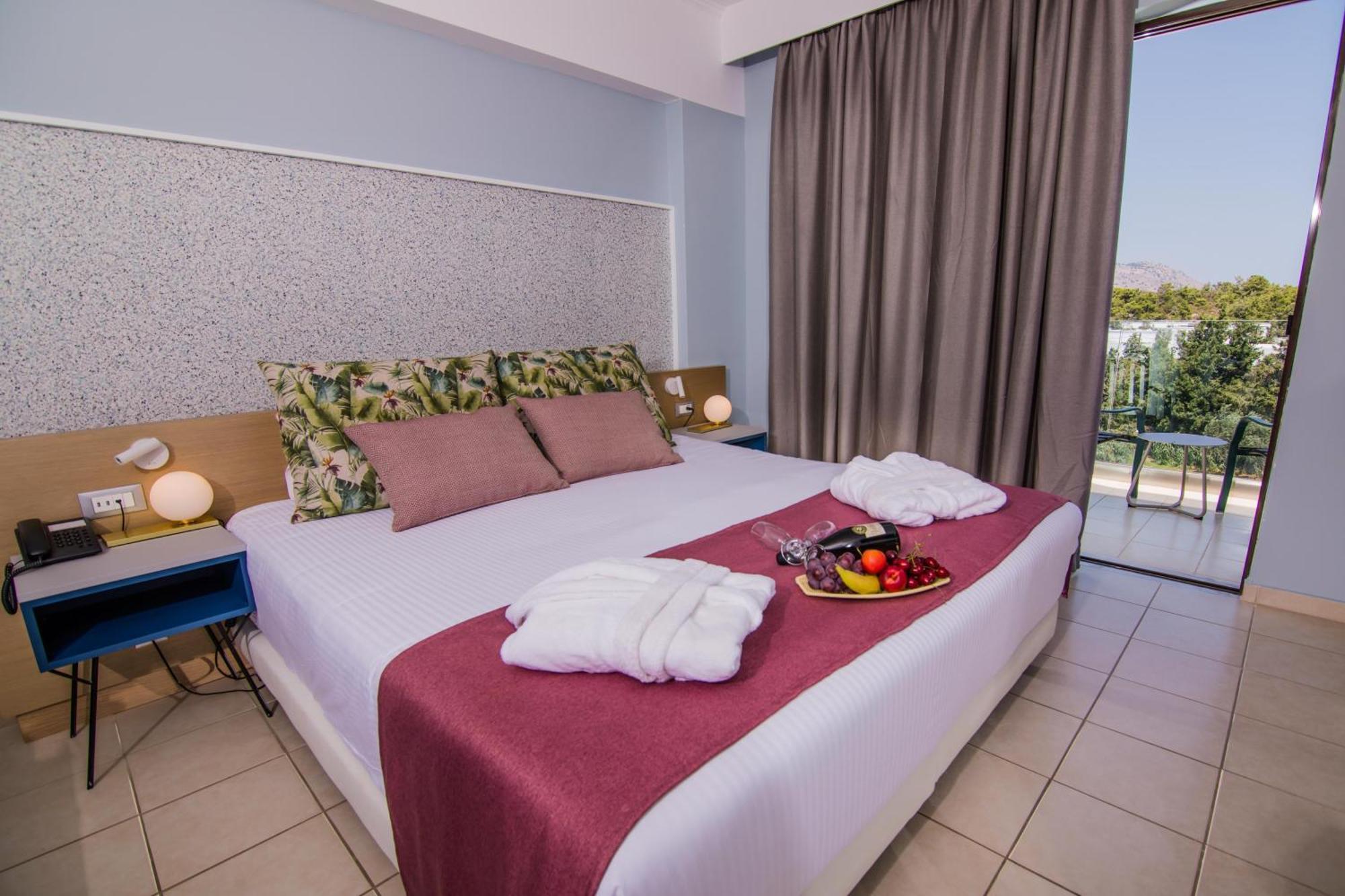 Lindos Breeze Beach Hotel Kiotari Ngoại thất bức ảnh