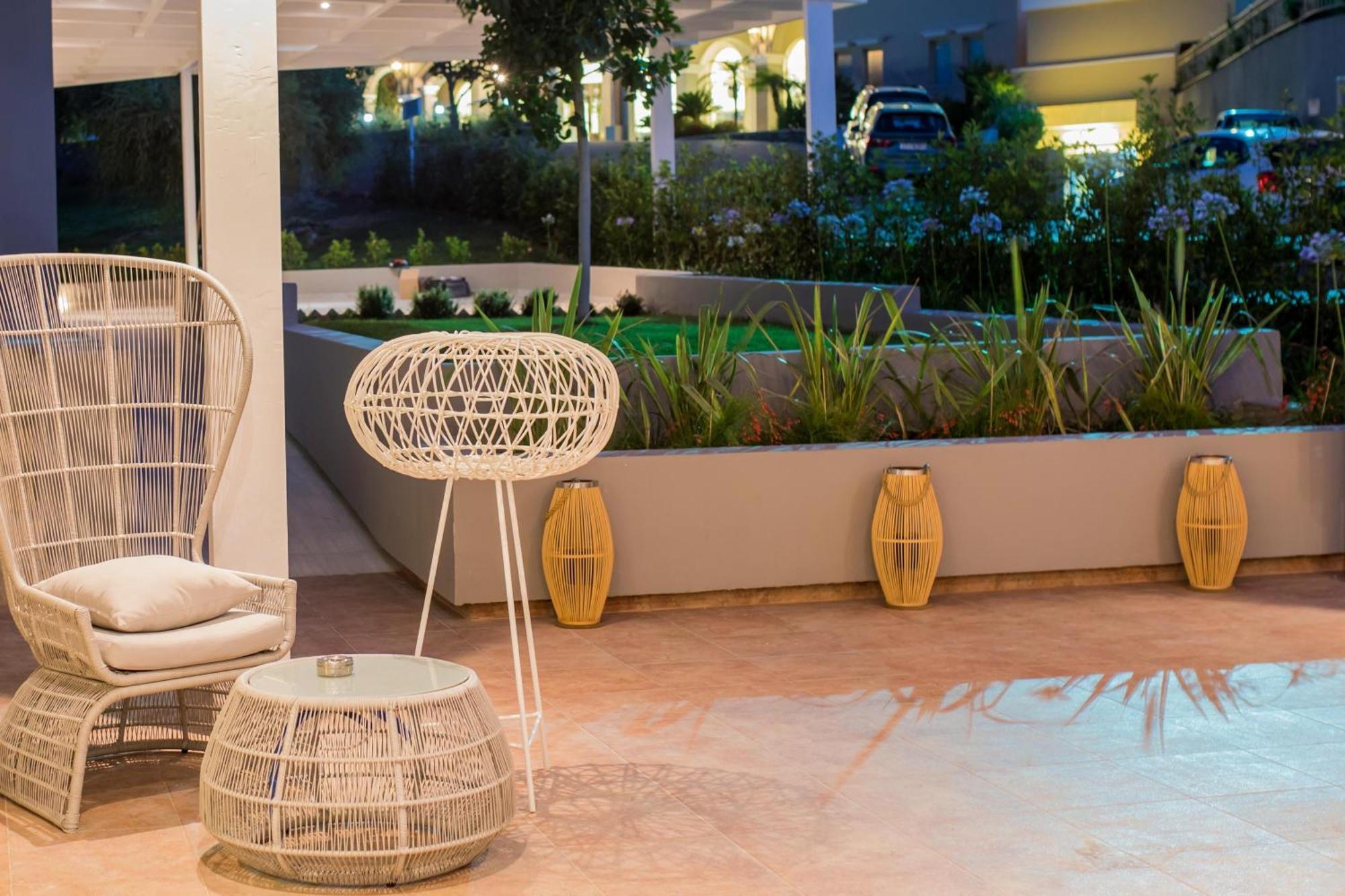 Lindos Breeze Beach Hotel Kiotari Ngoại thất bức ảnh